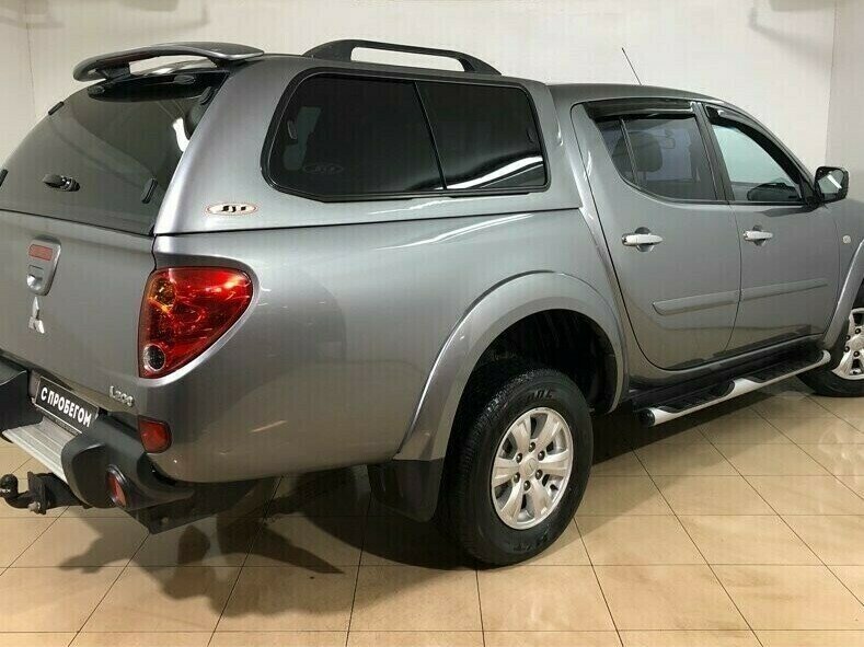 Mitsubishi L200
