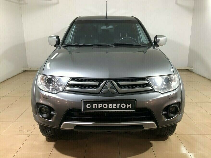 Mitsubishi L200