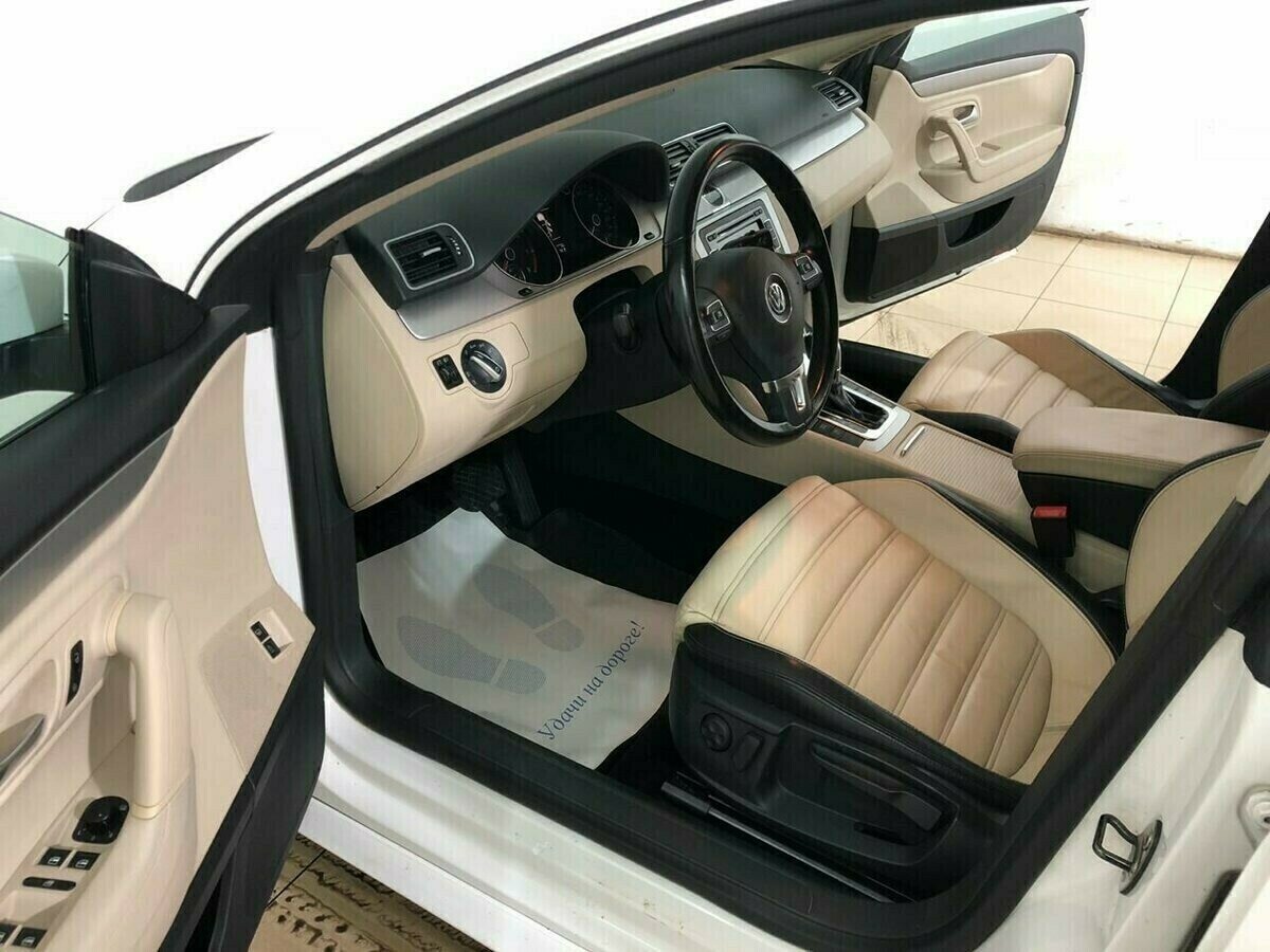 Volkswagen Passat CC