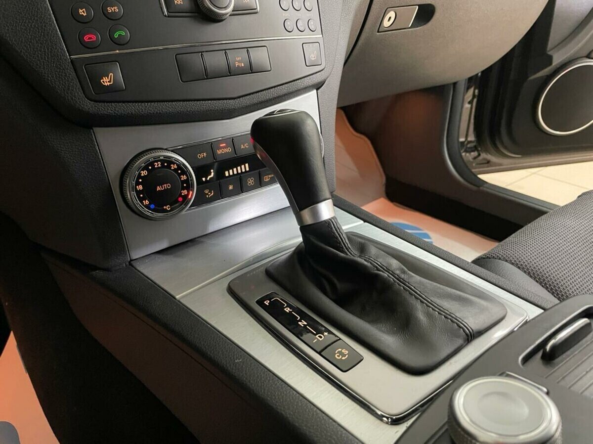 Mercedes-Benz C-Класс