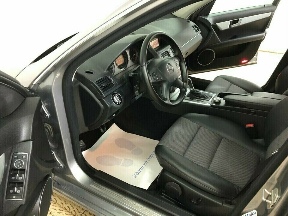 Mercedes-Benz C-Класс