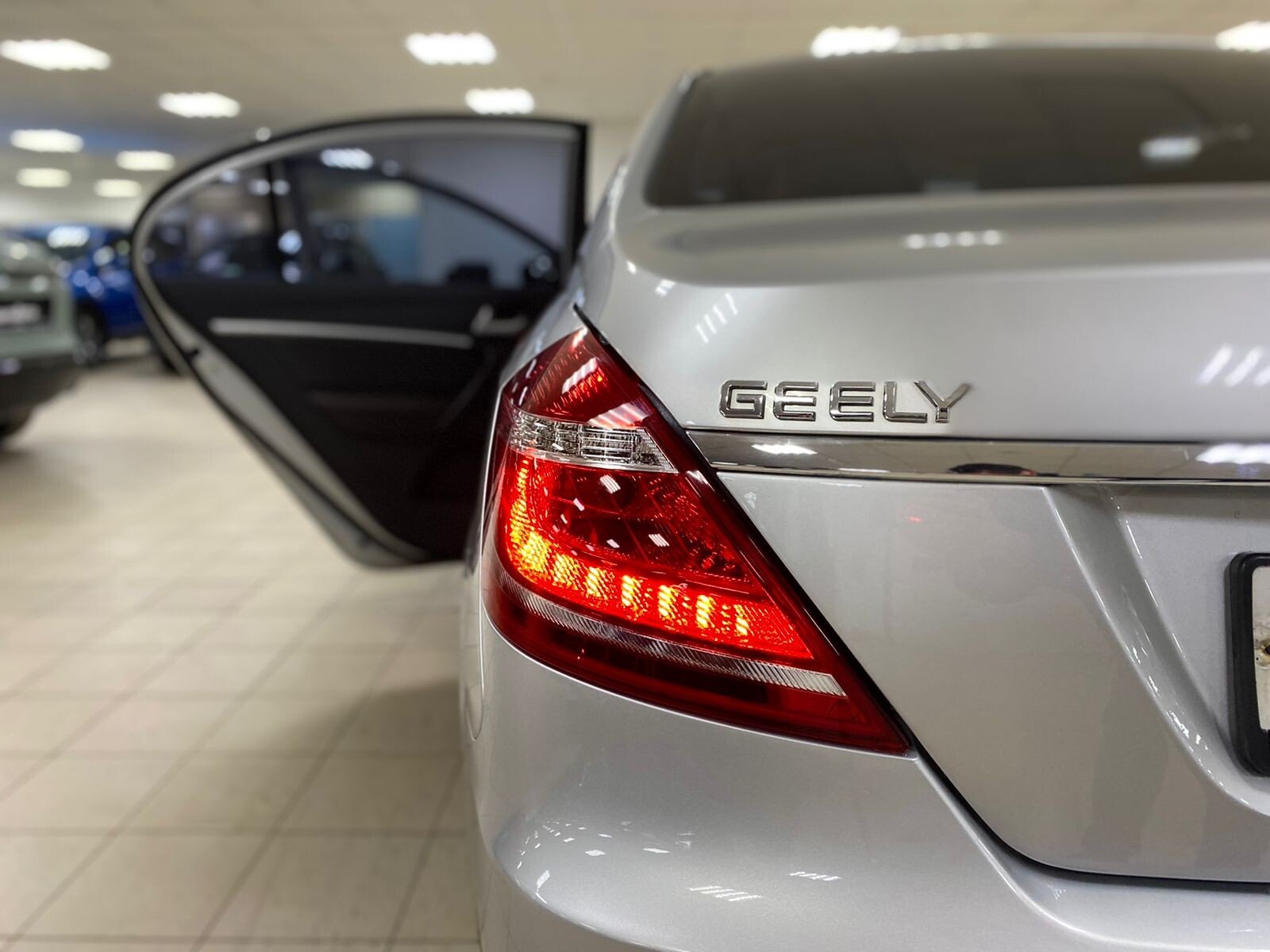 Geely Emgrand
