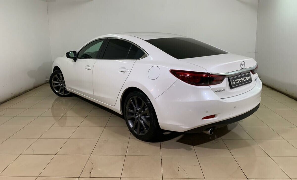 Mazda 6