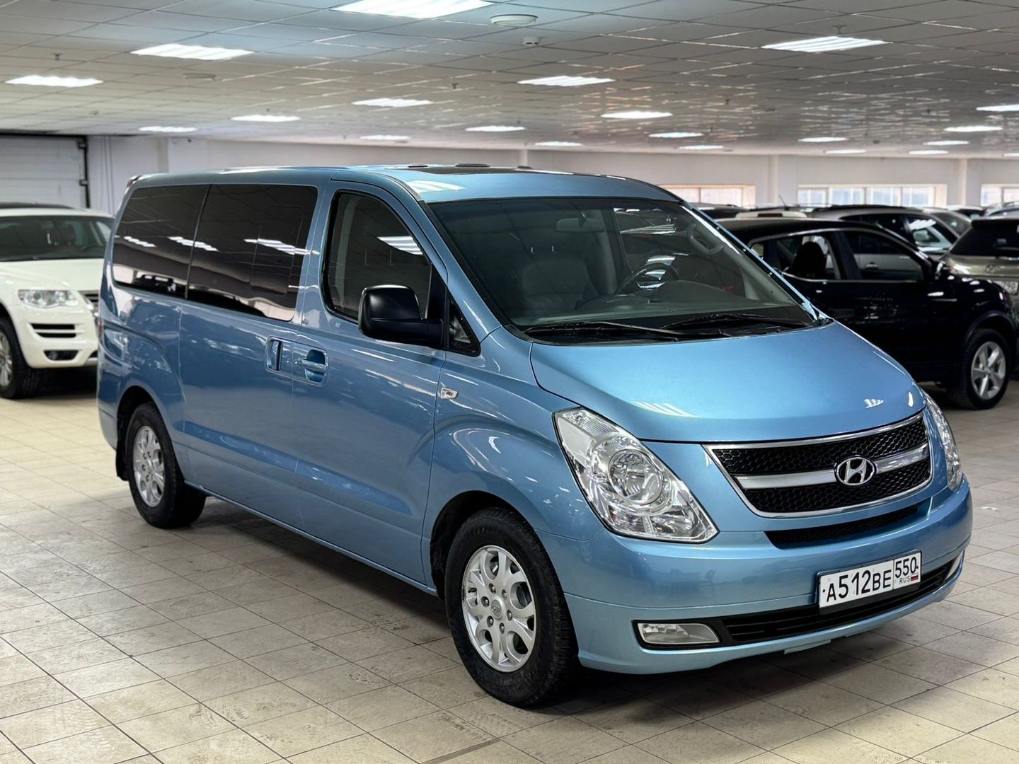 Hyundai Grand Starex