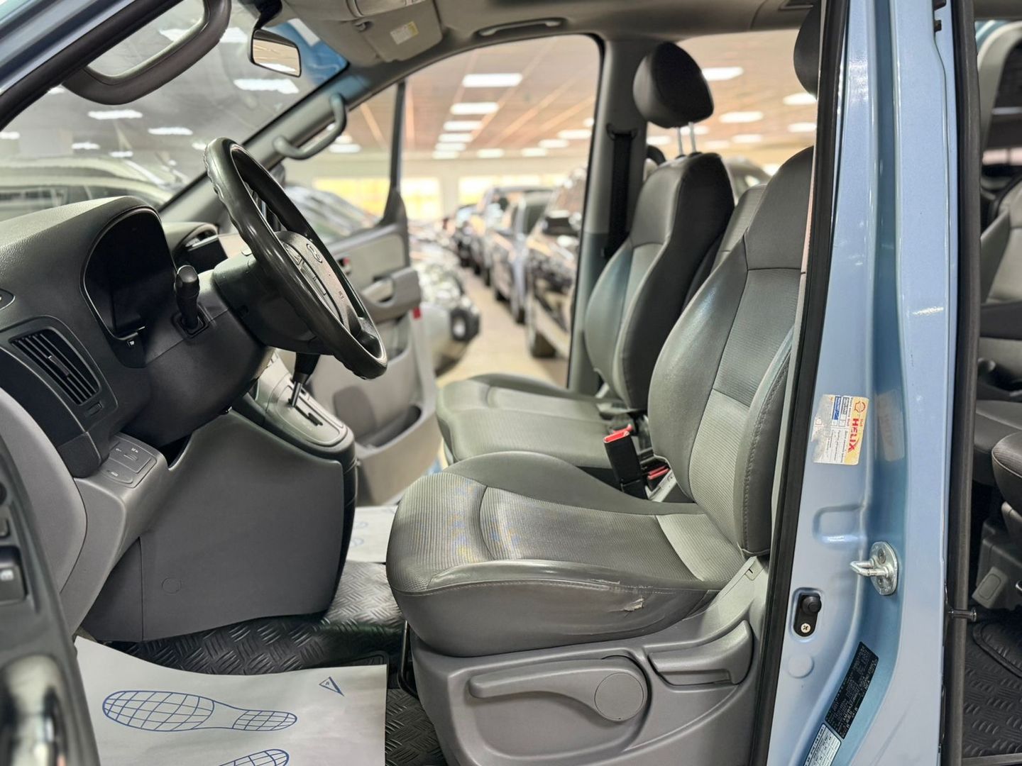 Hyundai Grand Starex