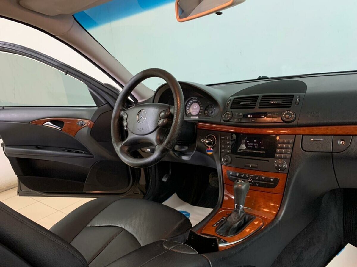 Mercedes-Benz E-Класс