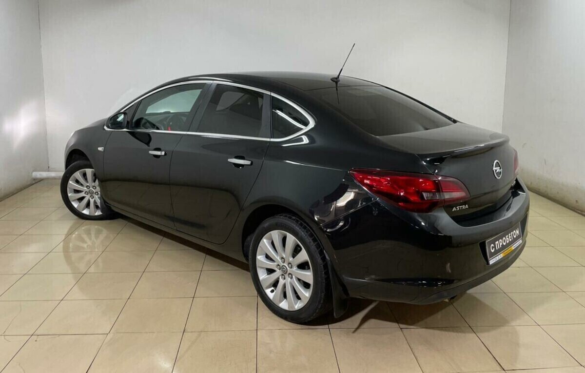 Opel Astra