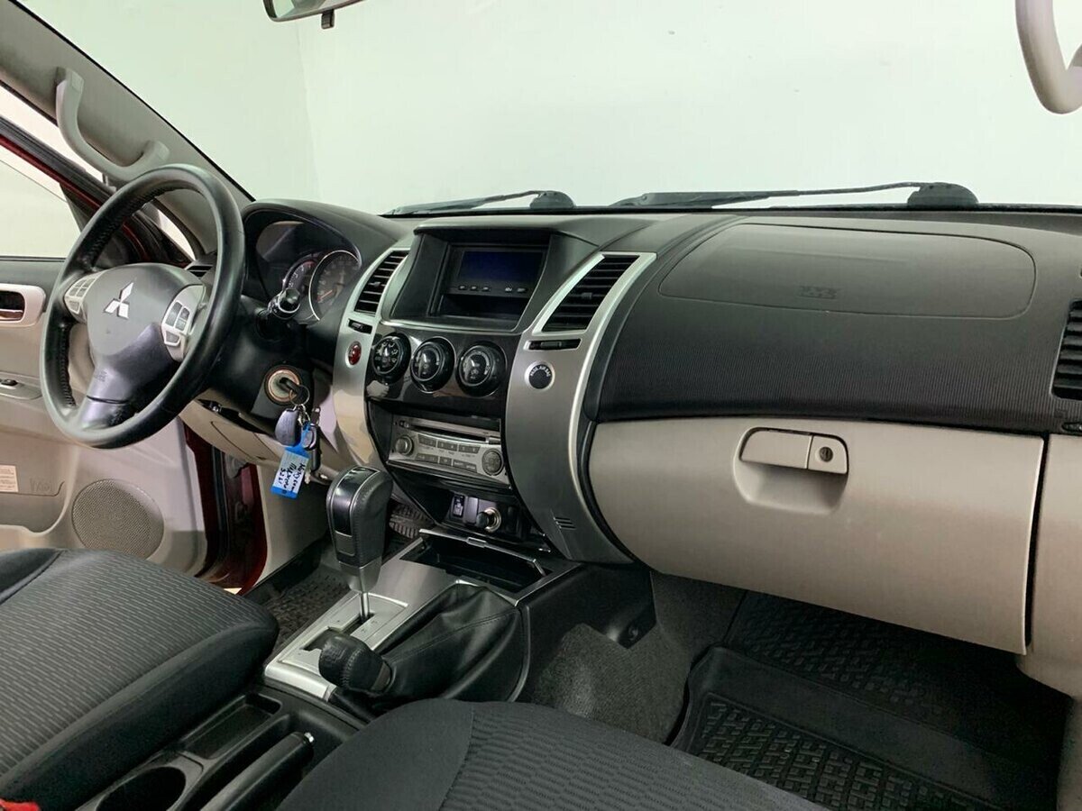 Mitsubishi Pajero Sport