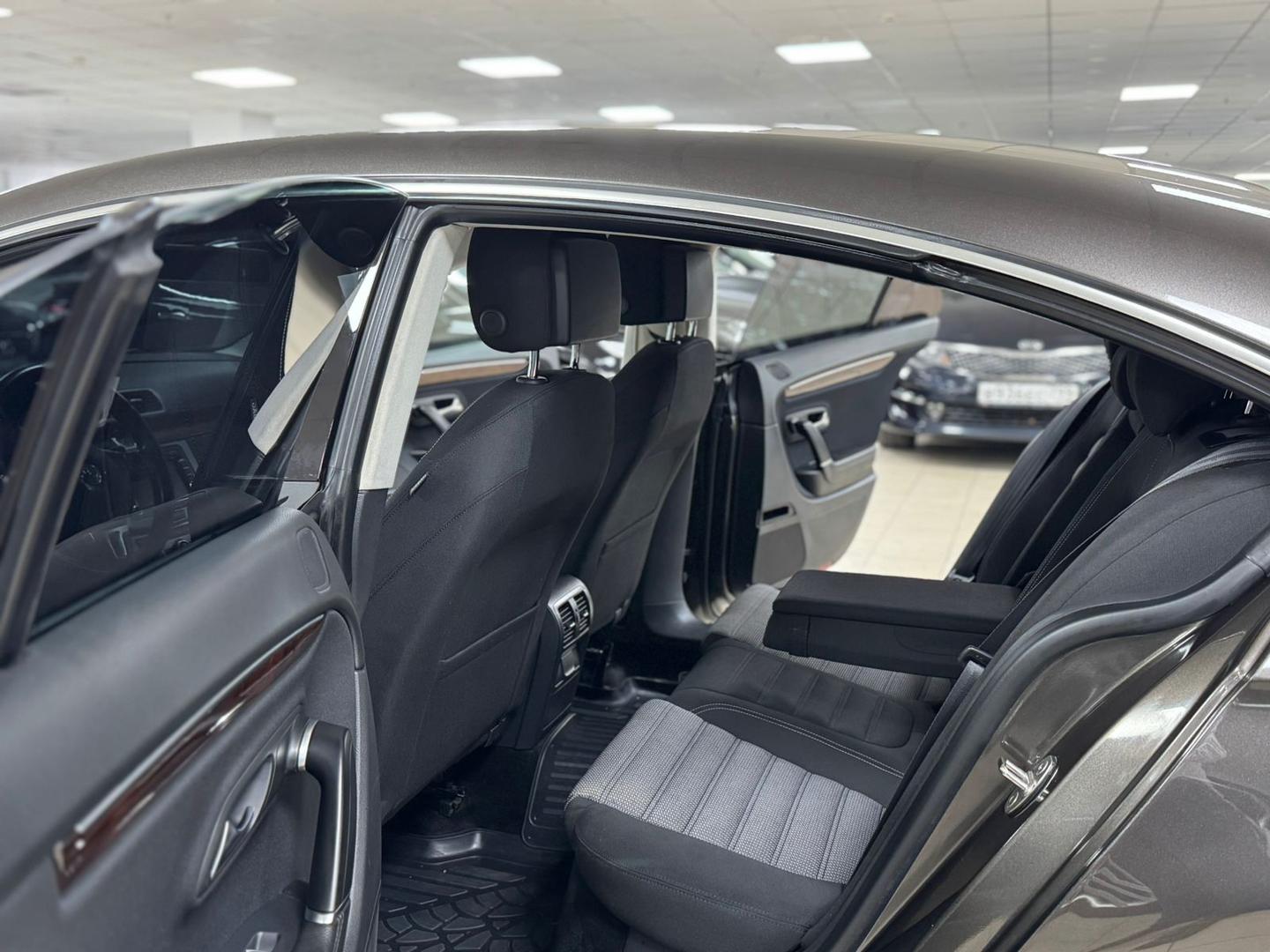 Volkswagen Passat CC