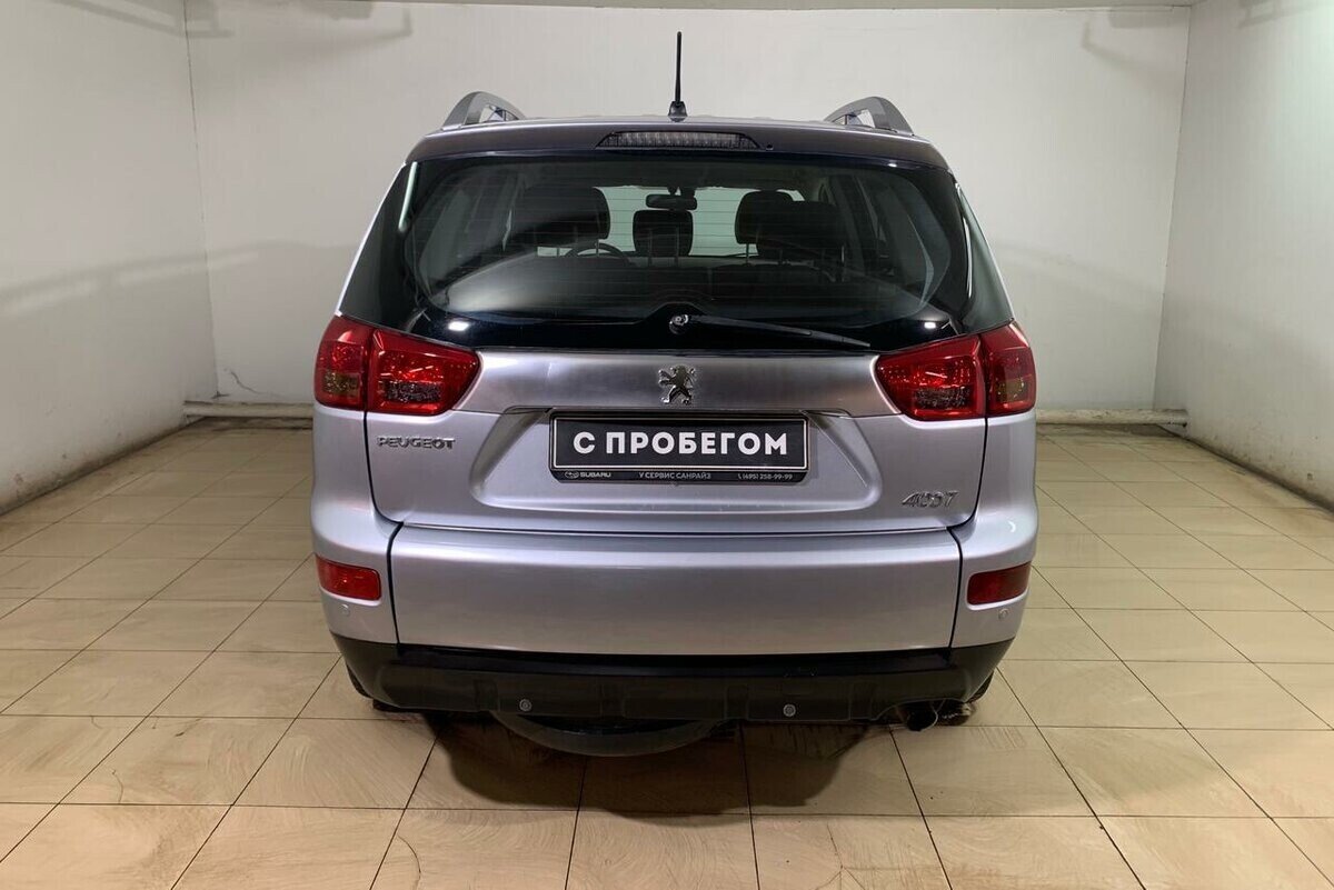 Peugeot 4007