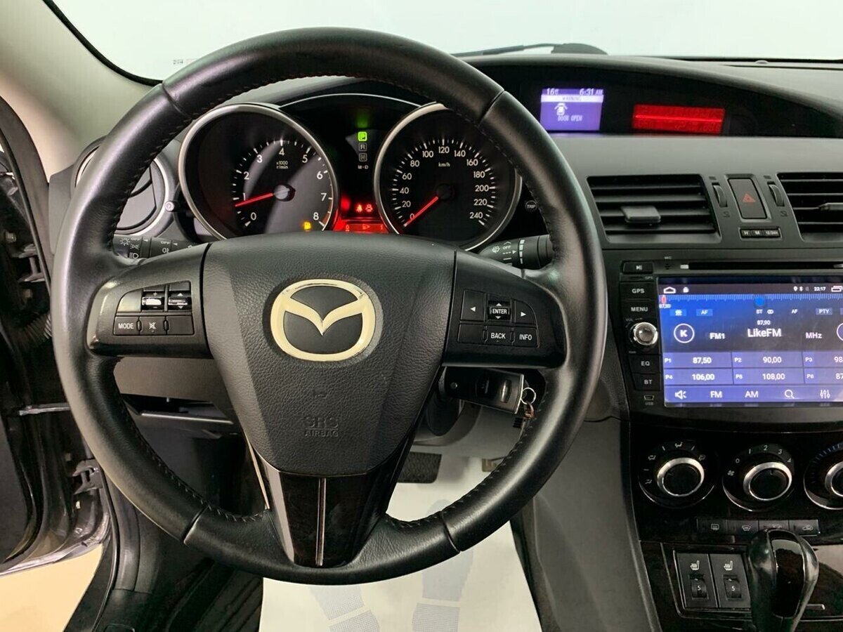 Mazda 3
