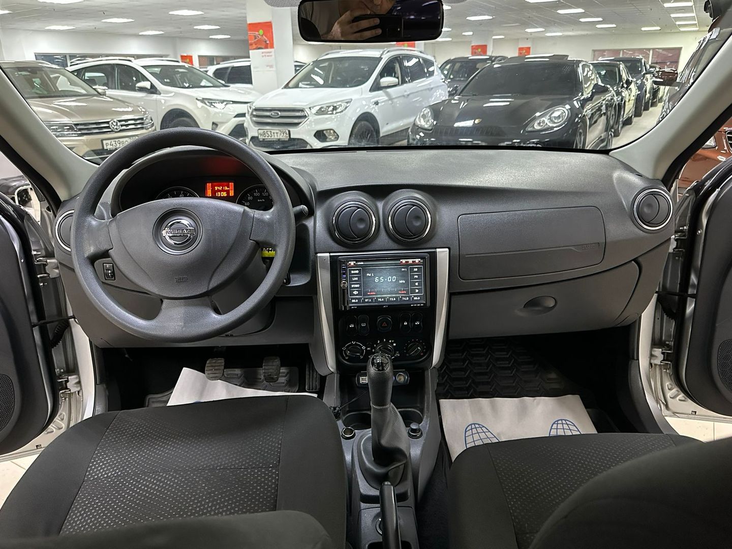 Nissan Almera