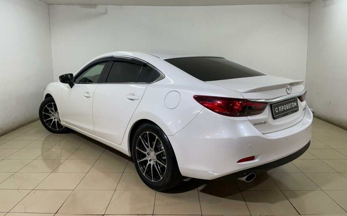 Mazda 6