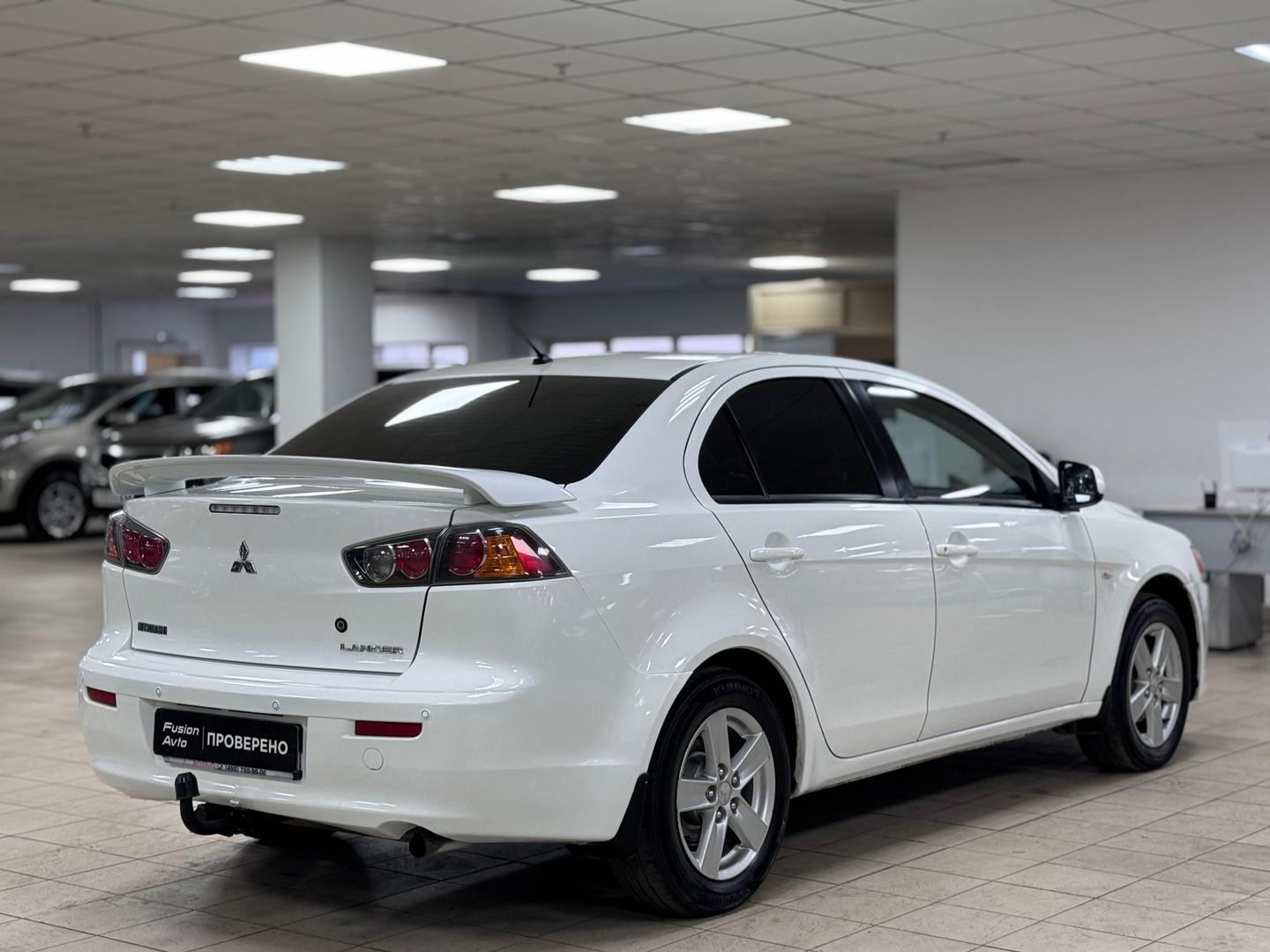 Mitsubishi Lancer