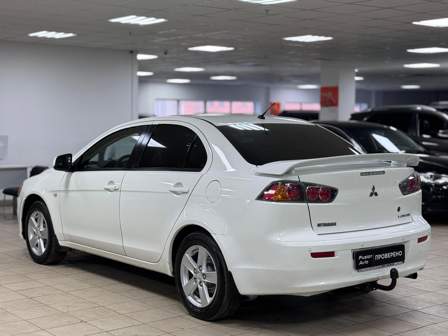 Mitsubishi Lancer