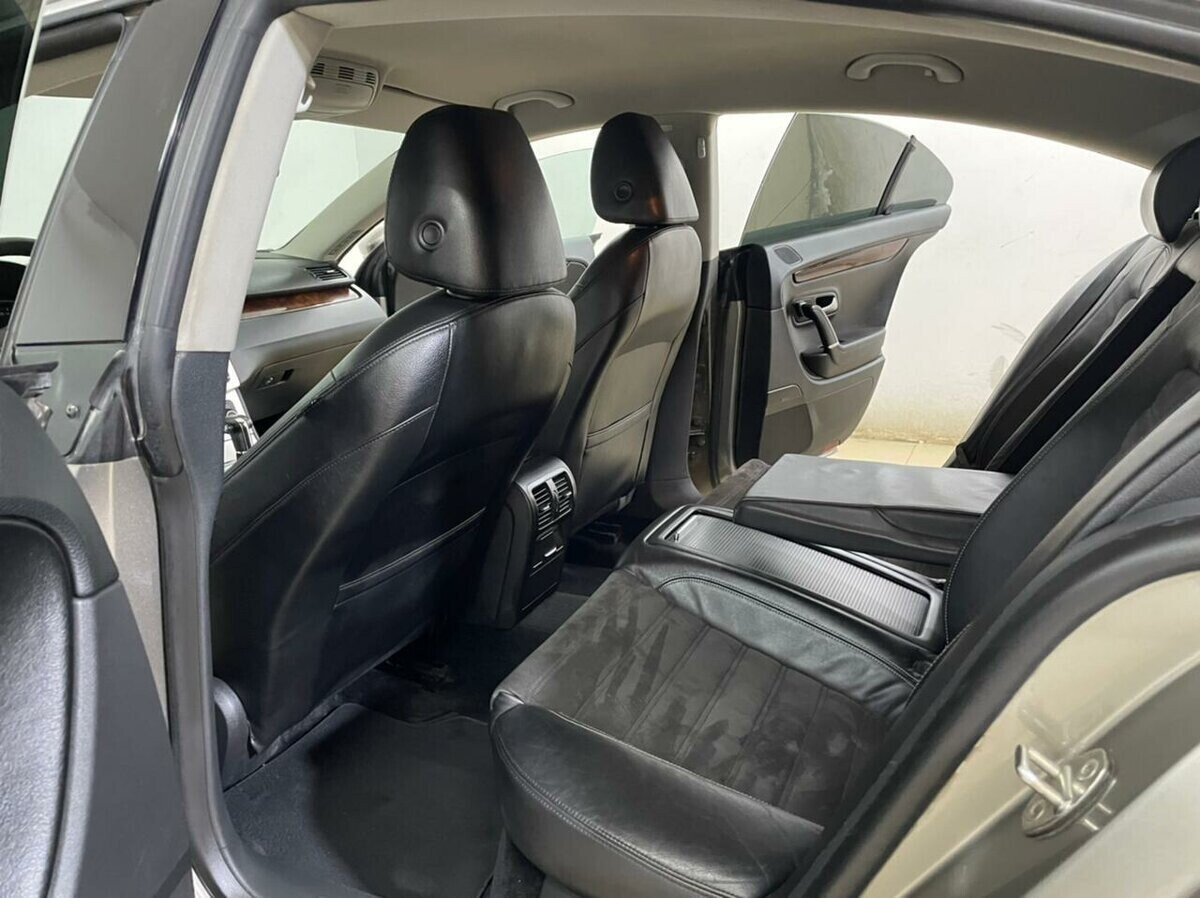 Volkswagen Passat CC