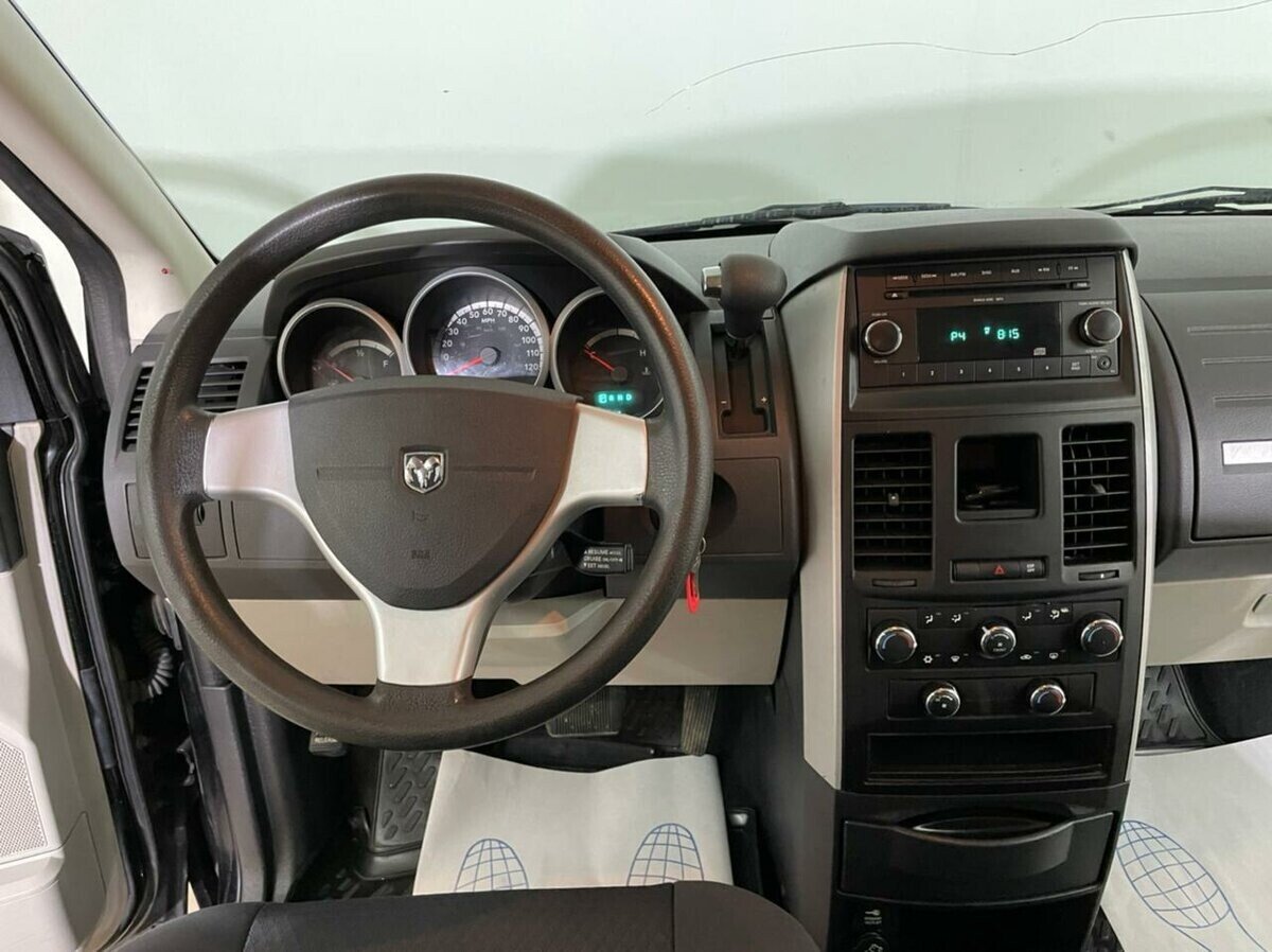Dodge Caravan