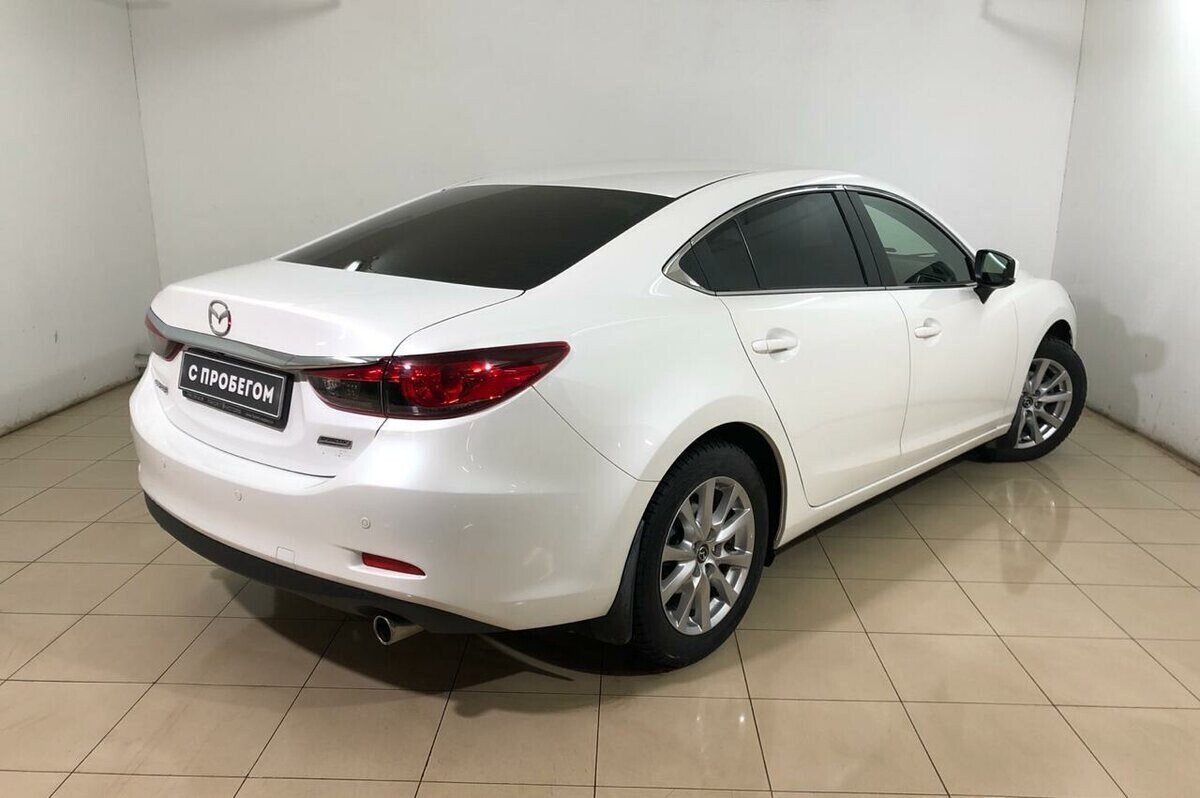Mazda 6