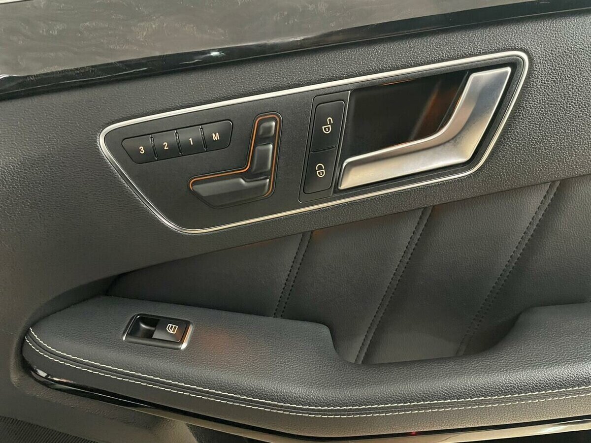 Mercedes-Benz E-Класс