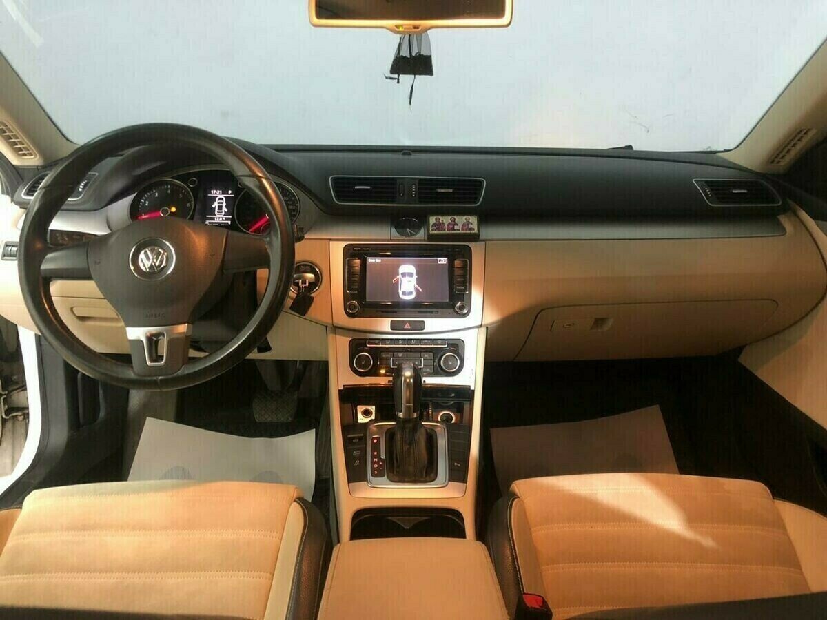 Volkswagen Passat CC