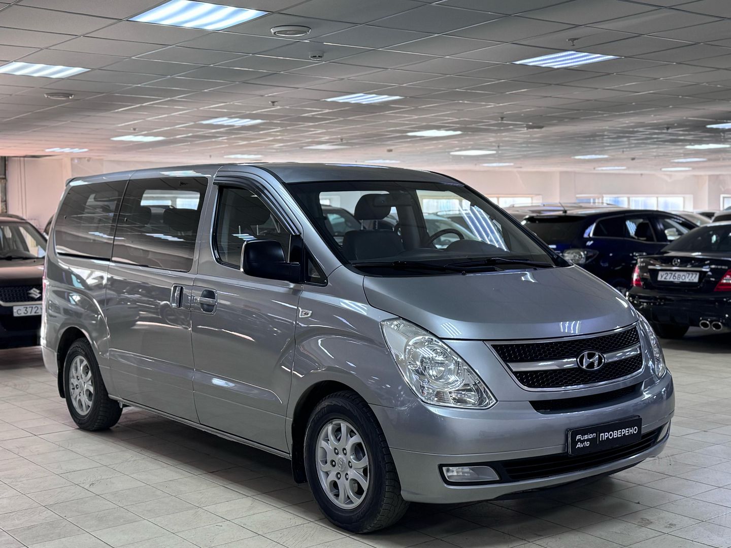 Hyundai Grand Starex