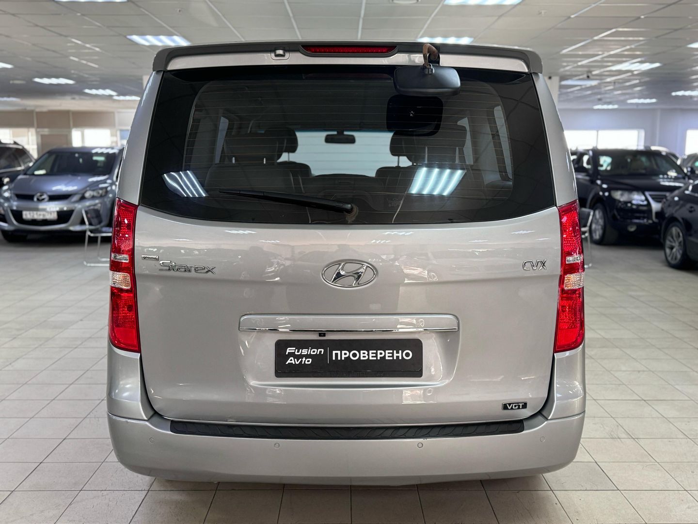 Hyundai Grand Starex