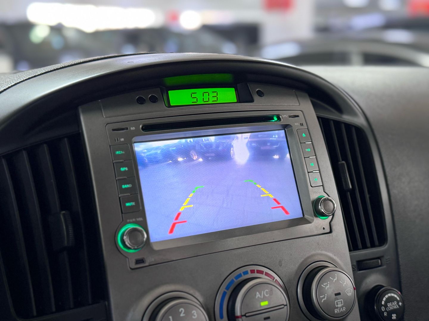 Hyundai Grand Starex