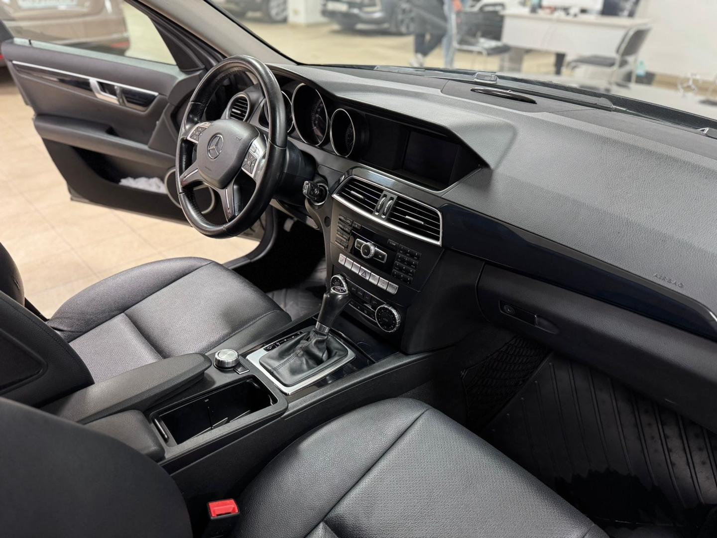 Mercedes-Benz C-Класс