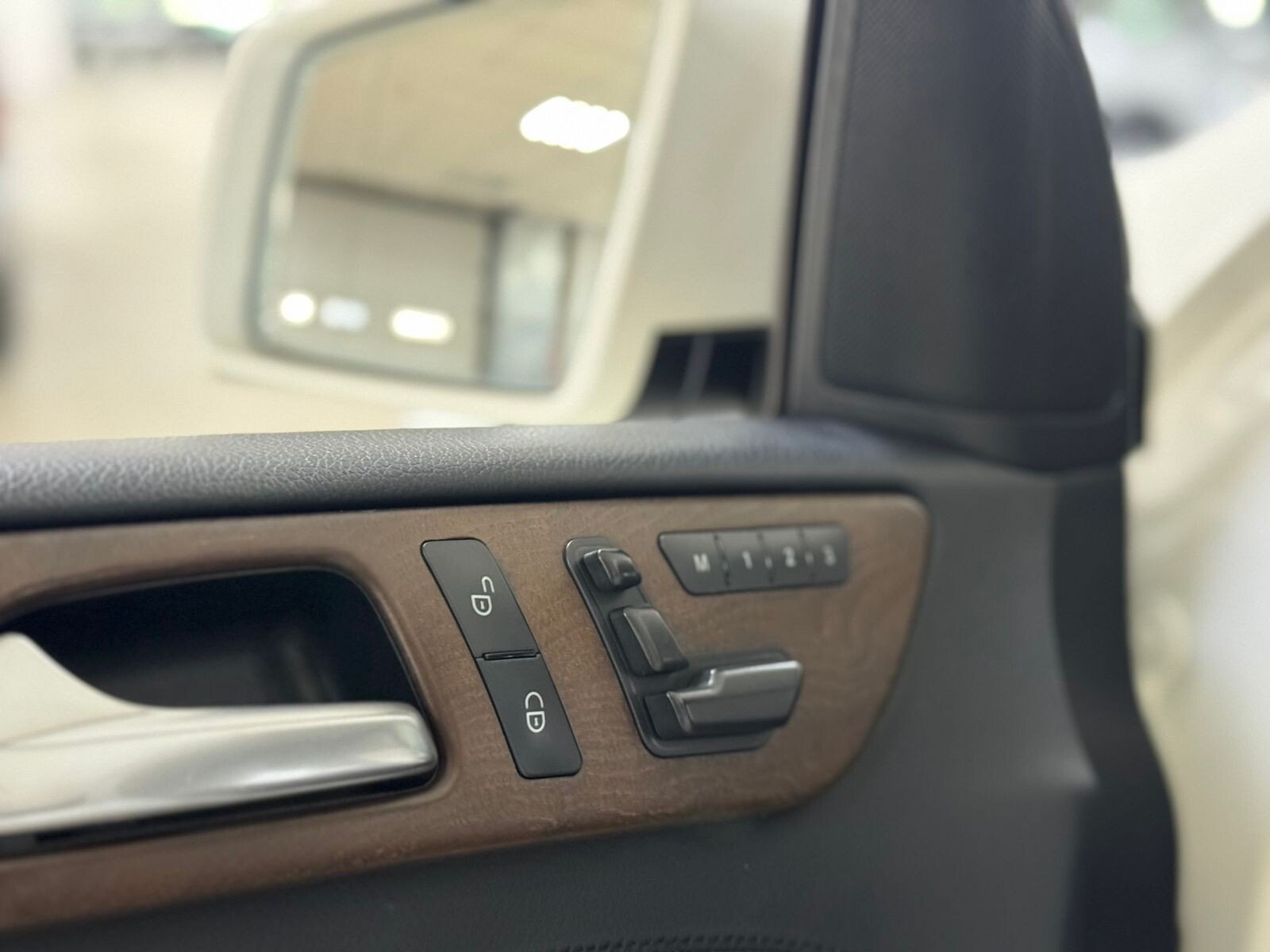 Mercedes-Benz M-Класс