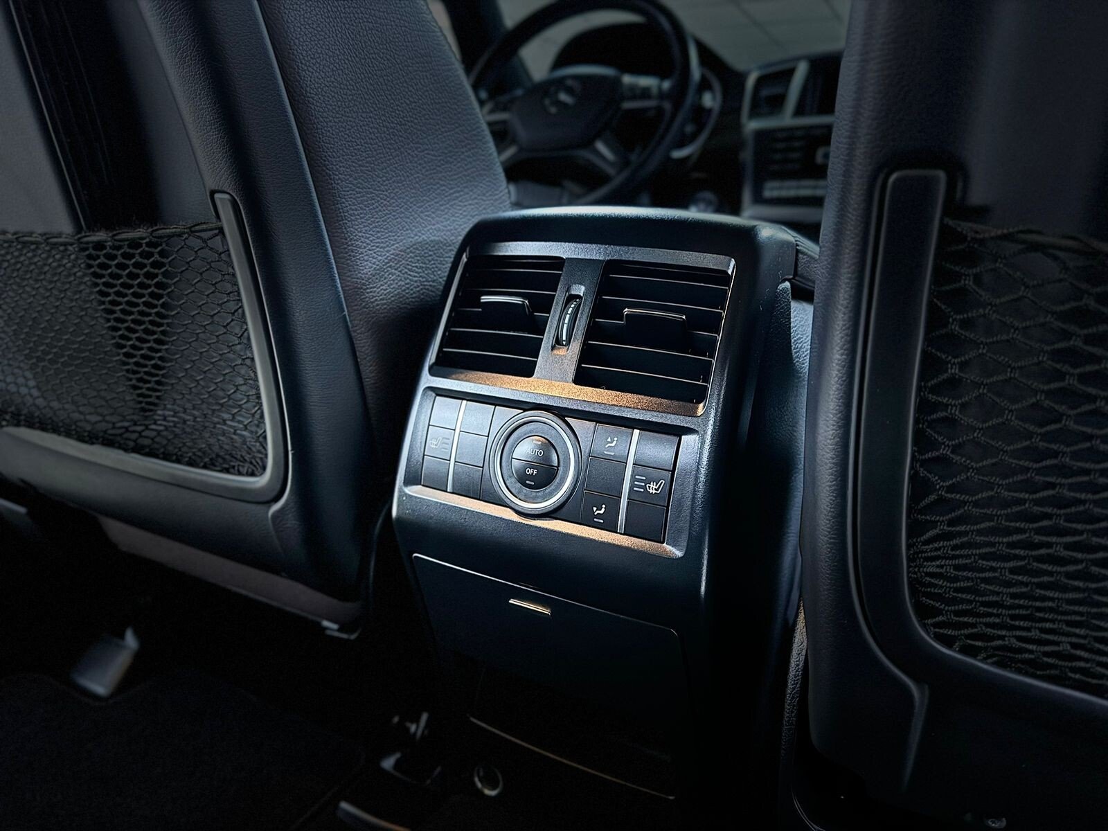 Mercedes-Benz M-Класс