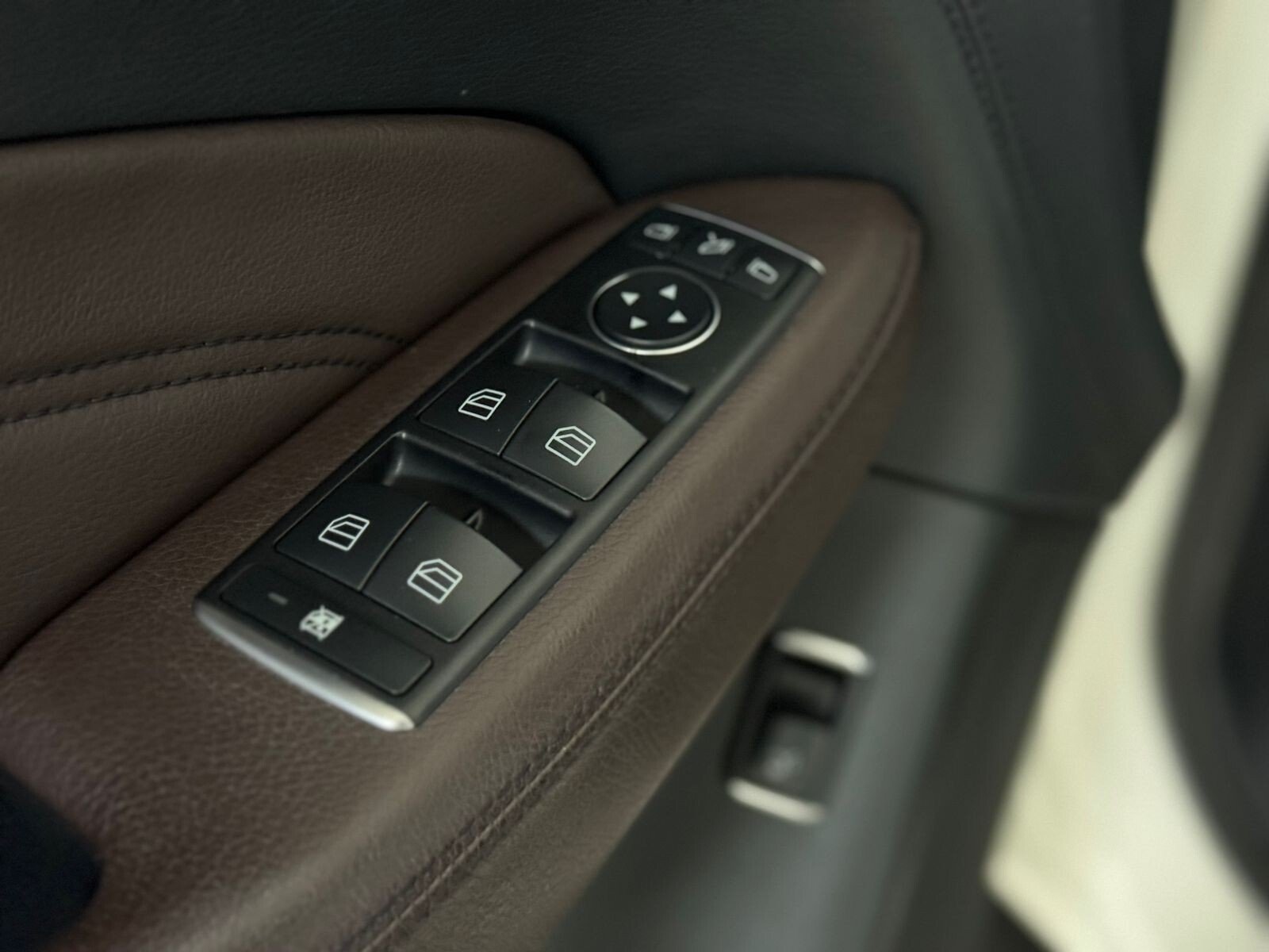 Mercedes-Benz M-Класс