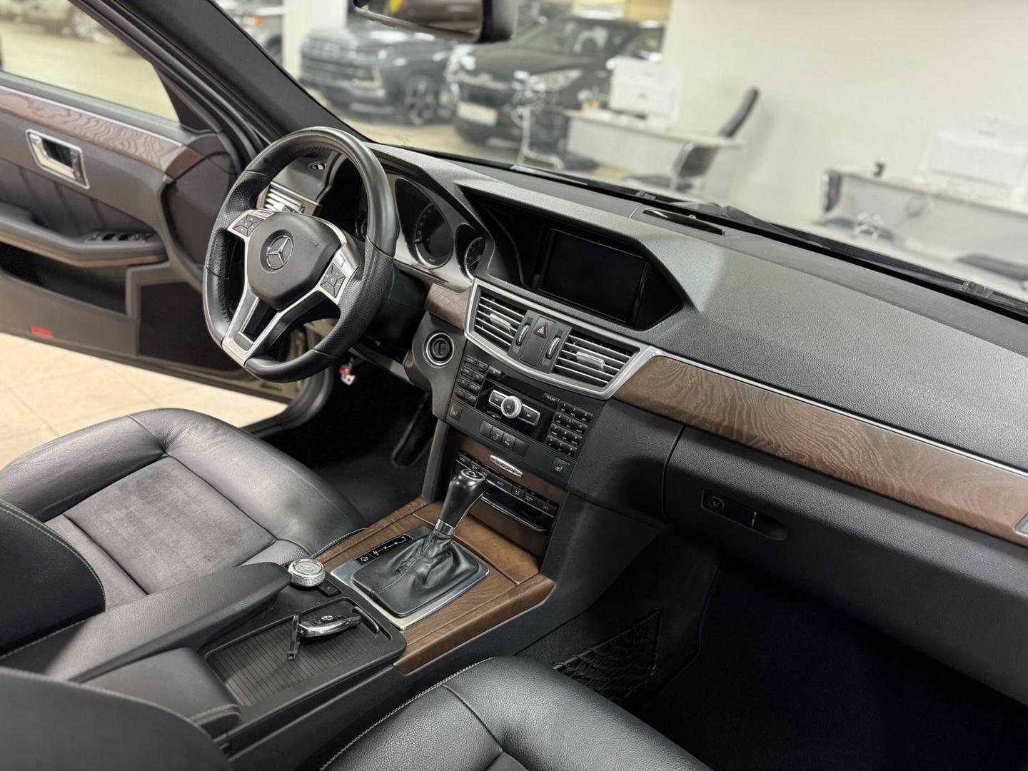 Mercedes-Benz E-Класс