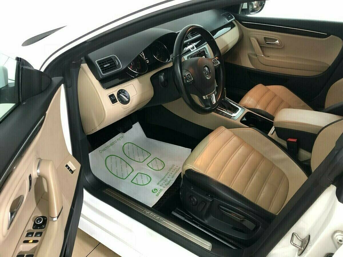 Volkswagen Passat CC