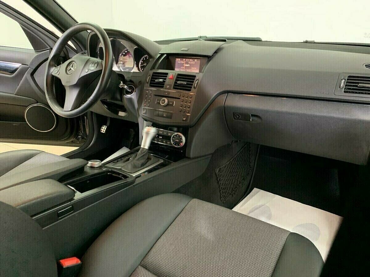 Mercedes-Benz C-Класс