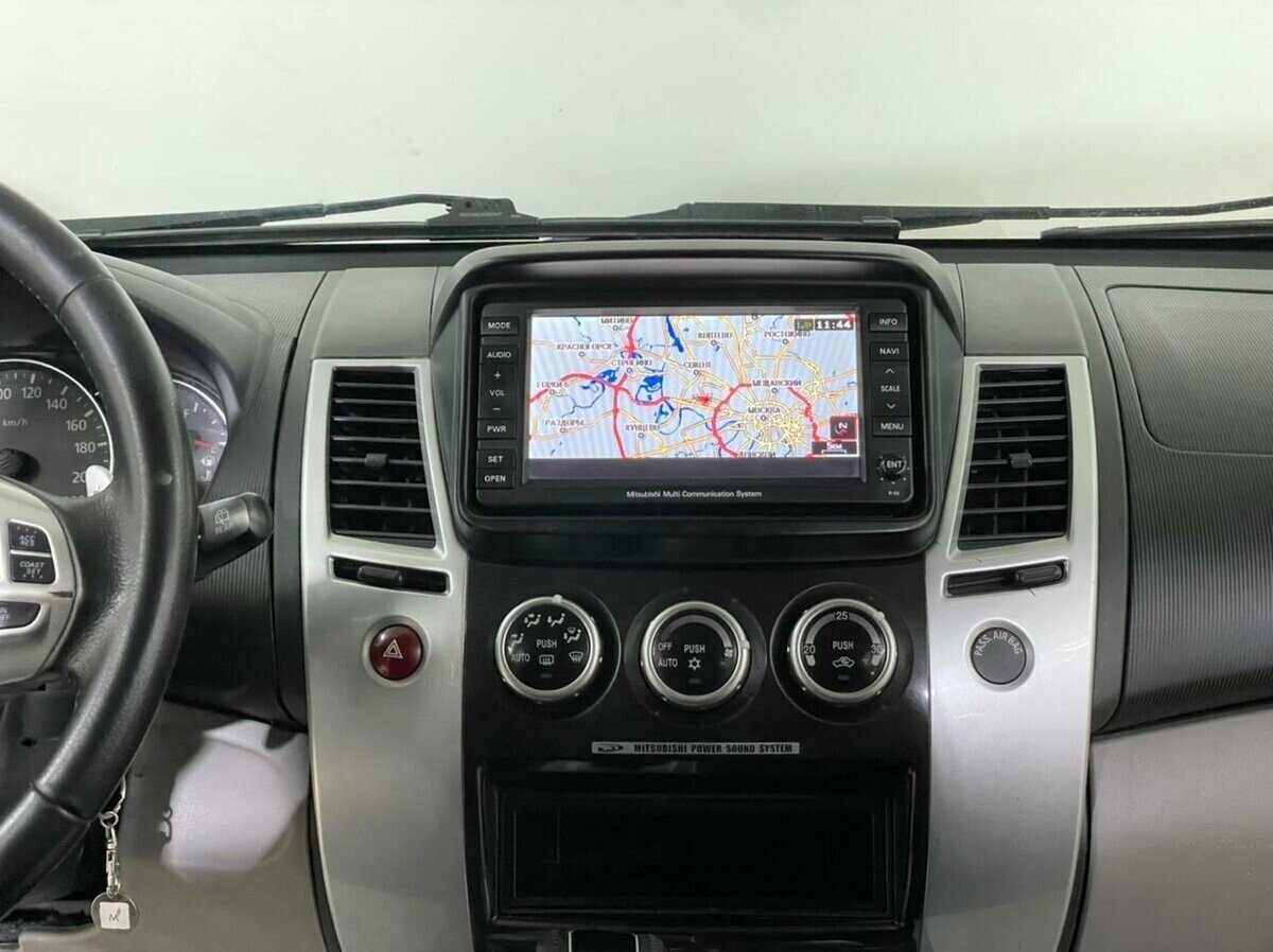 Mitsubishi Pajero Sport