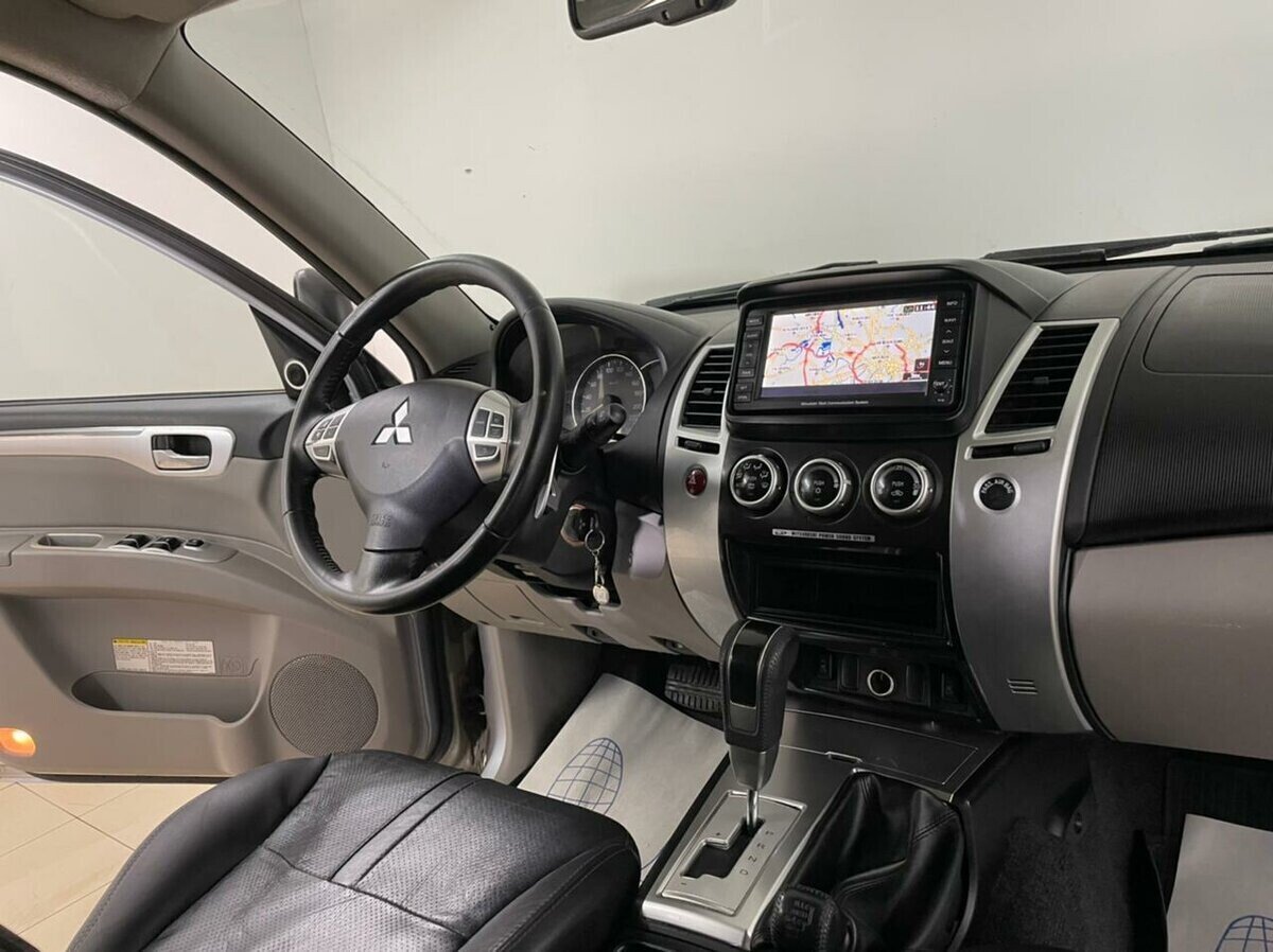 Mitsubishi Pajero Sport