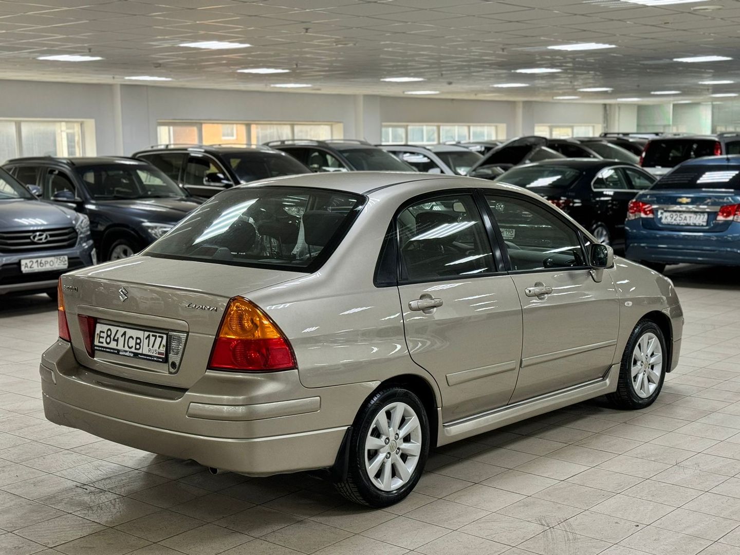 Suzuki Liana