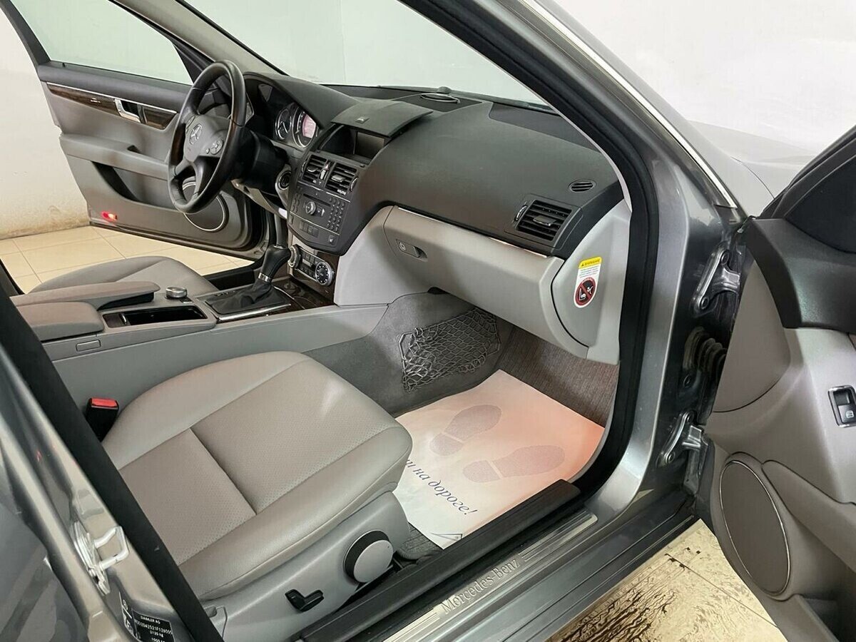 Mercedes-Benz C-Класс