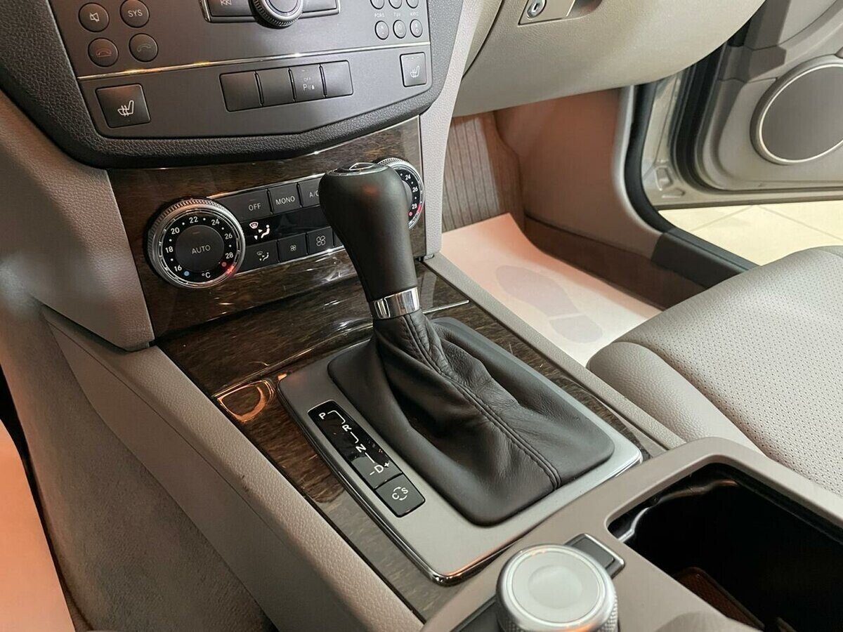 Mercedes-Benz C-Класс