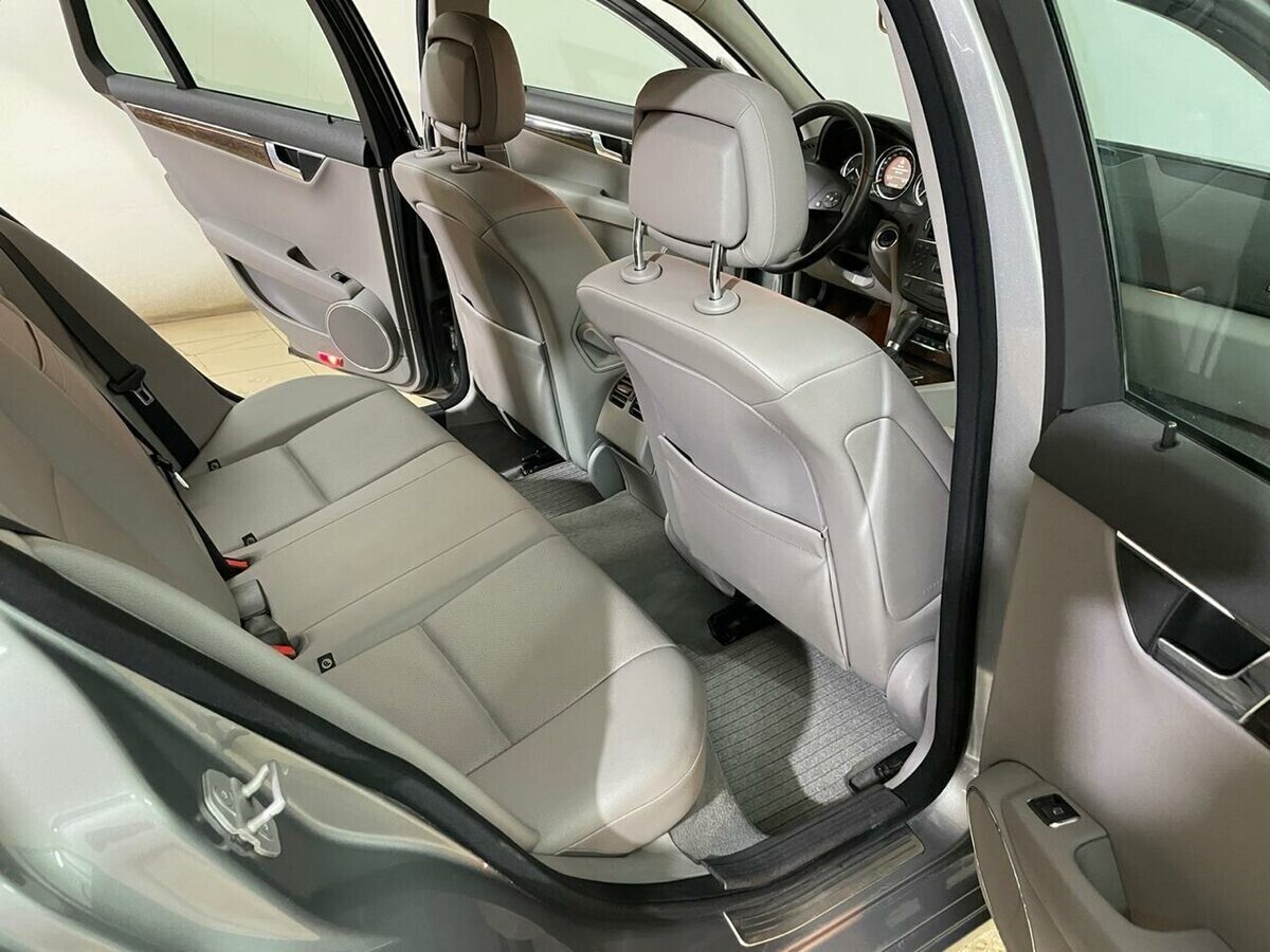 Mercedes-Benz C-Класс