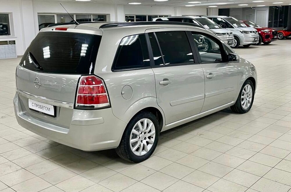 Opel Zafira