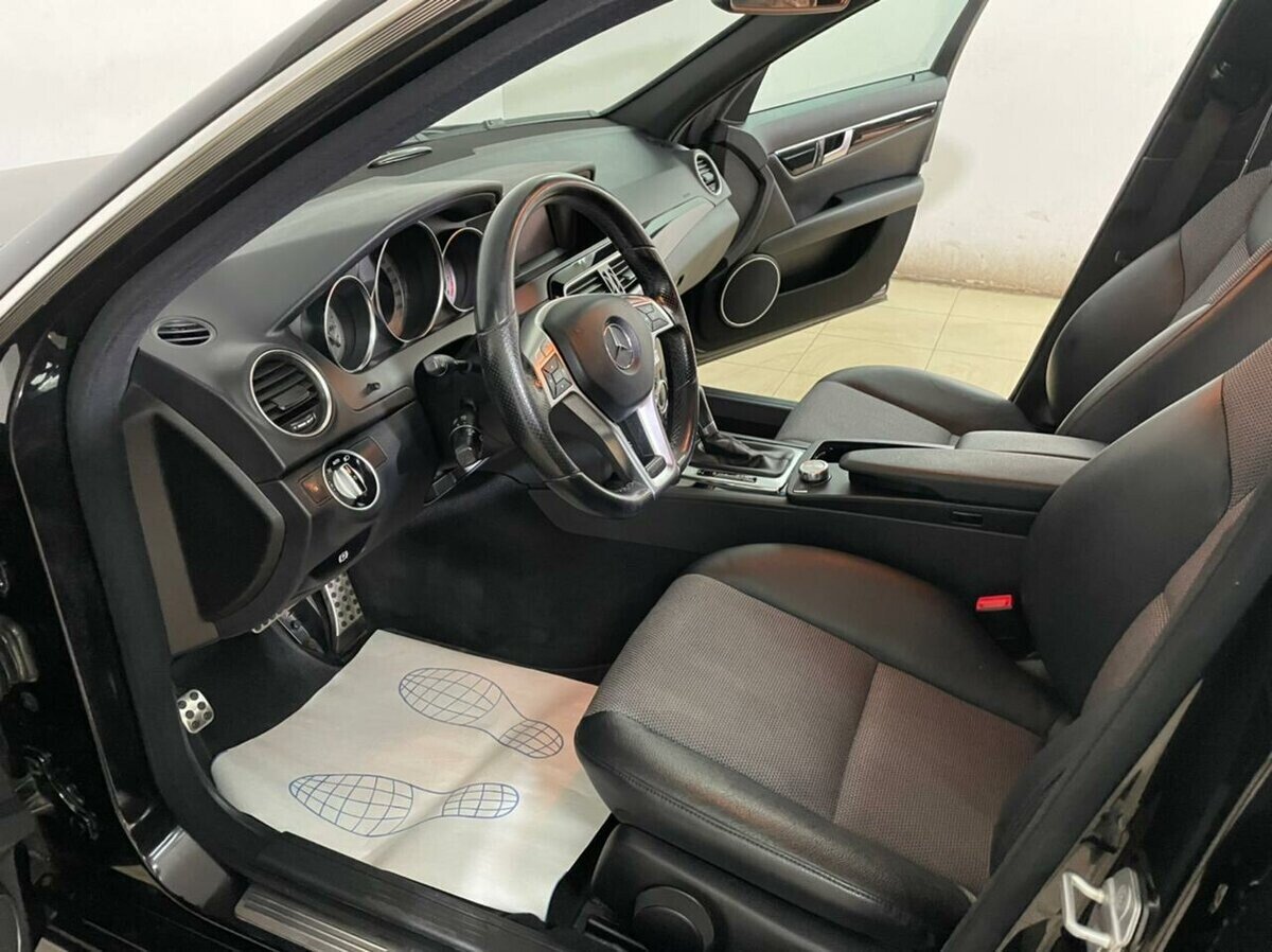Mercedes-Benz C-Класс