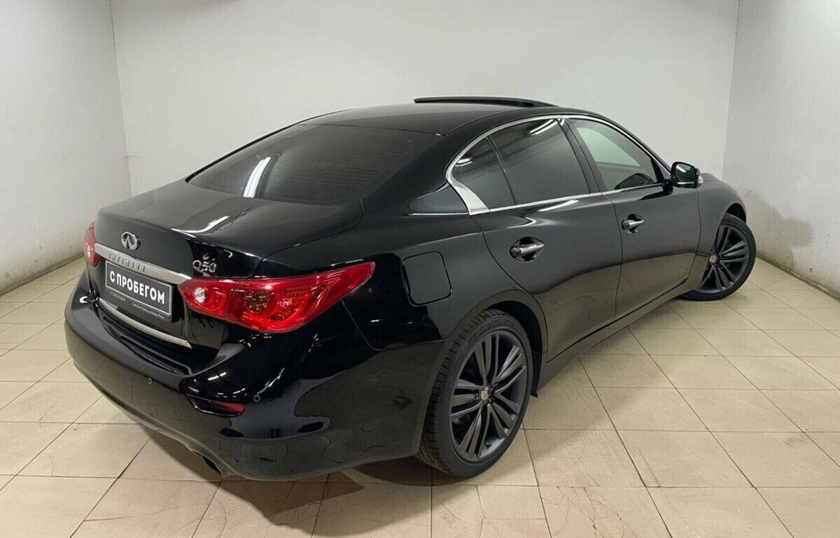 Infiniti Q50