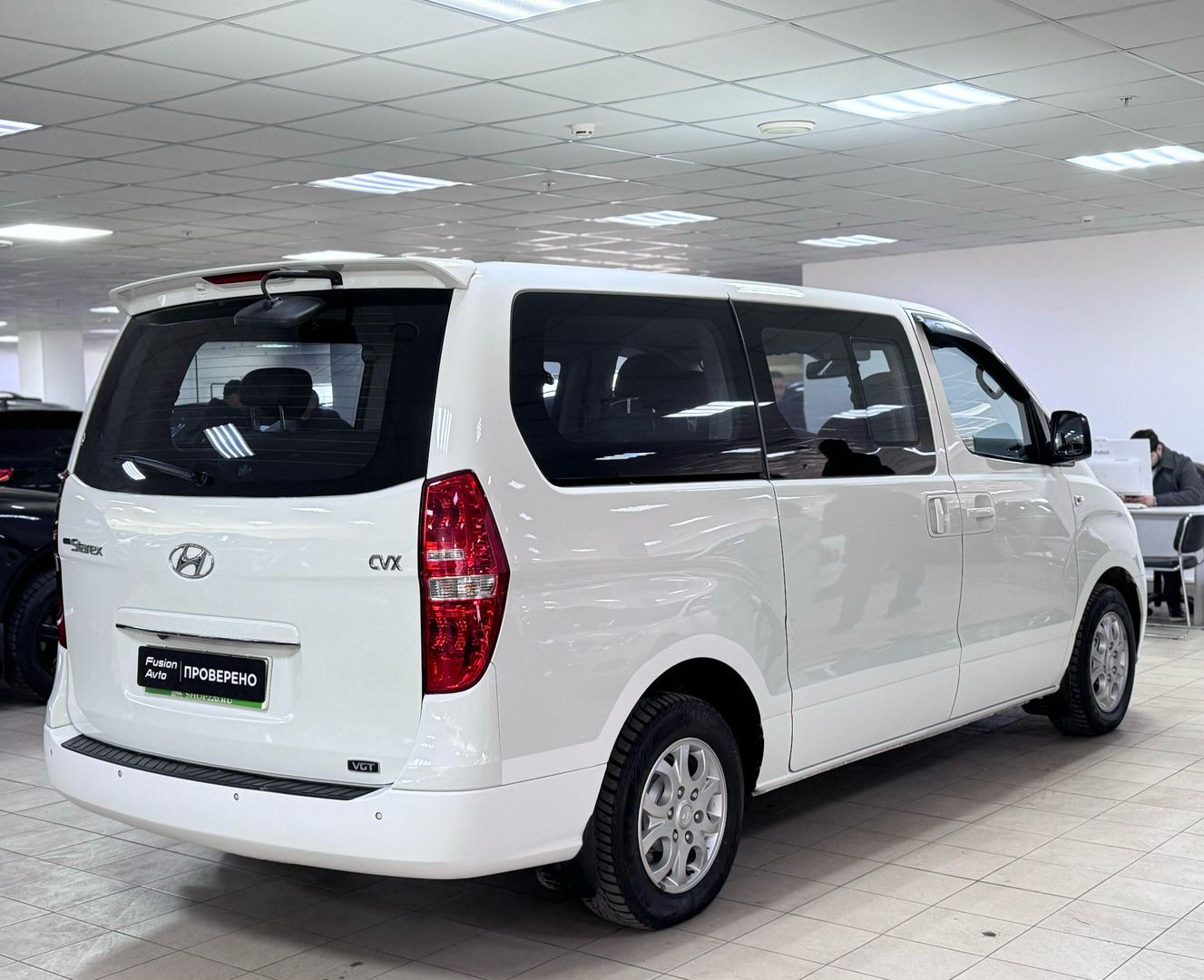 Hyundai Grand Starex