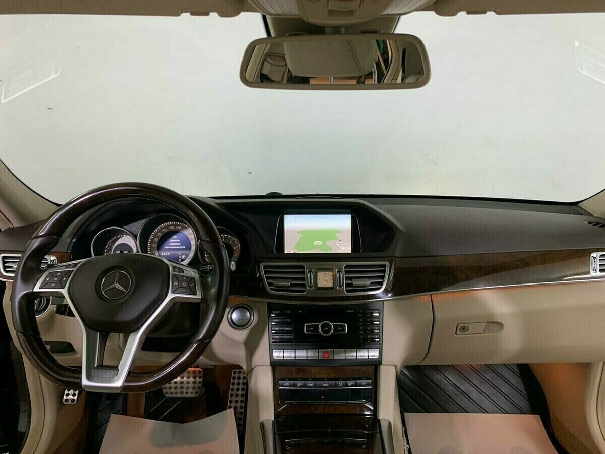 Mercedes-Benz E-Класс