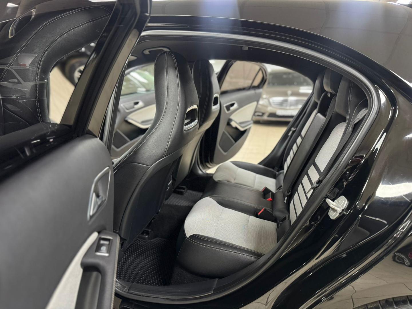 Mercedes-Benz A-Класс