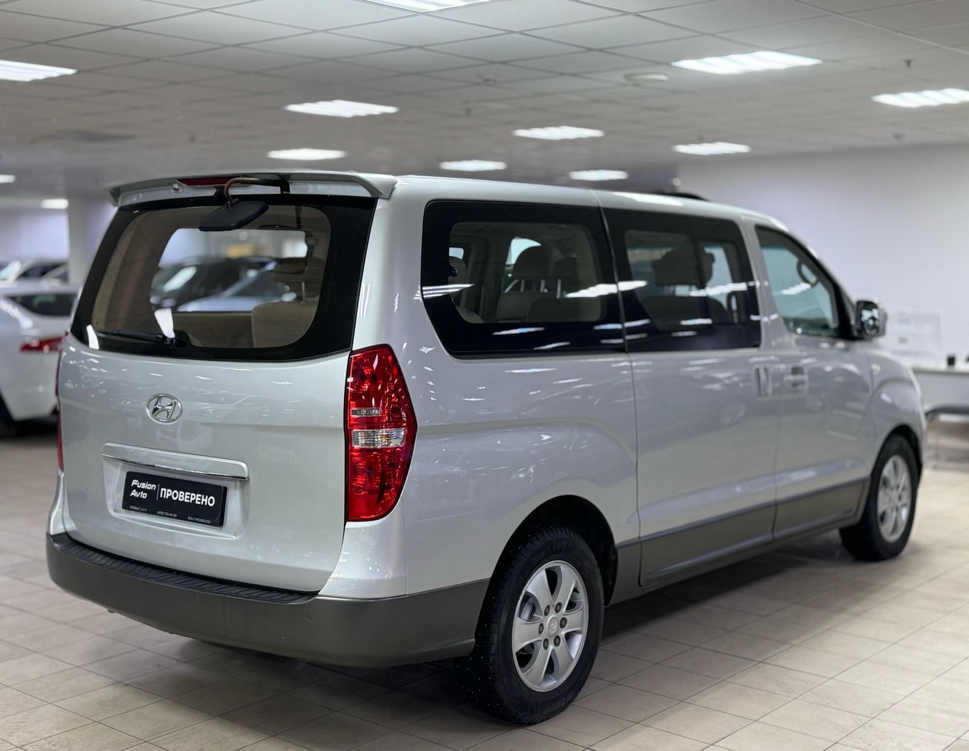 Hyundai Grand Starex