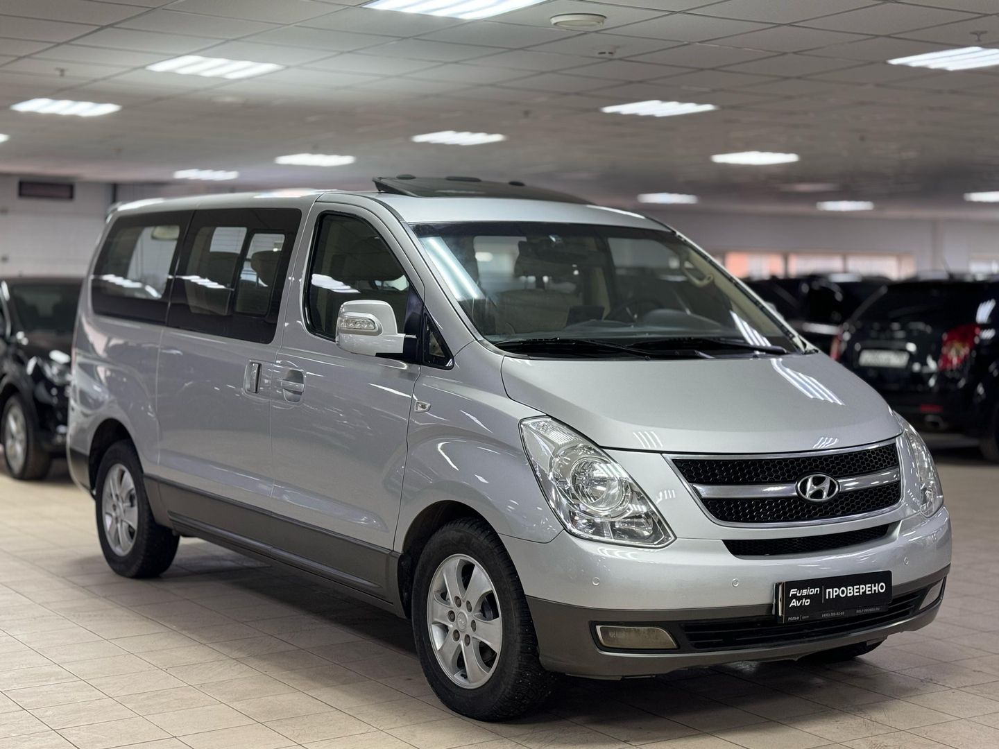 Hyundai Grand Starex