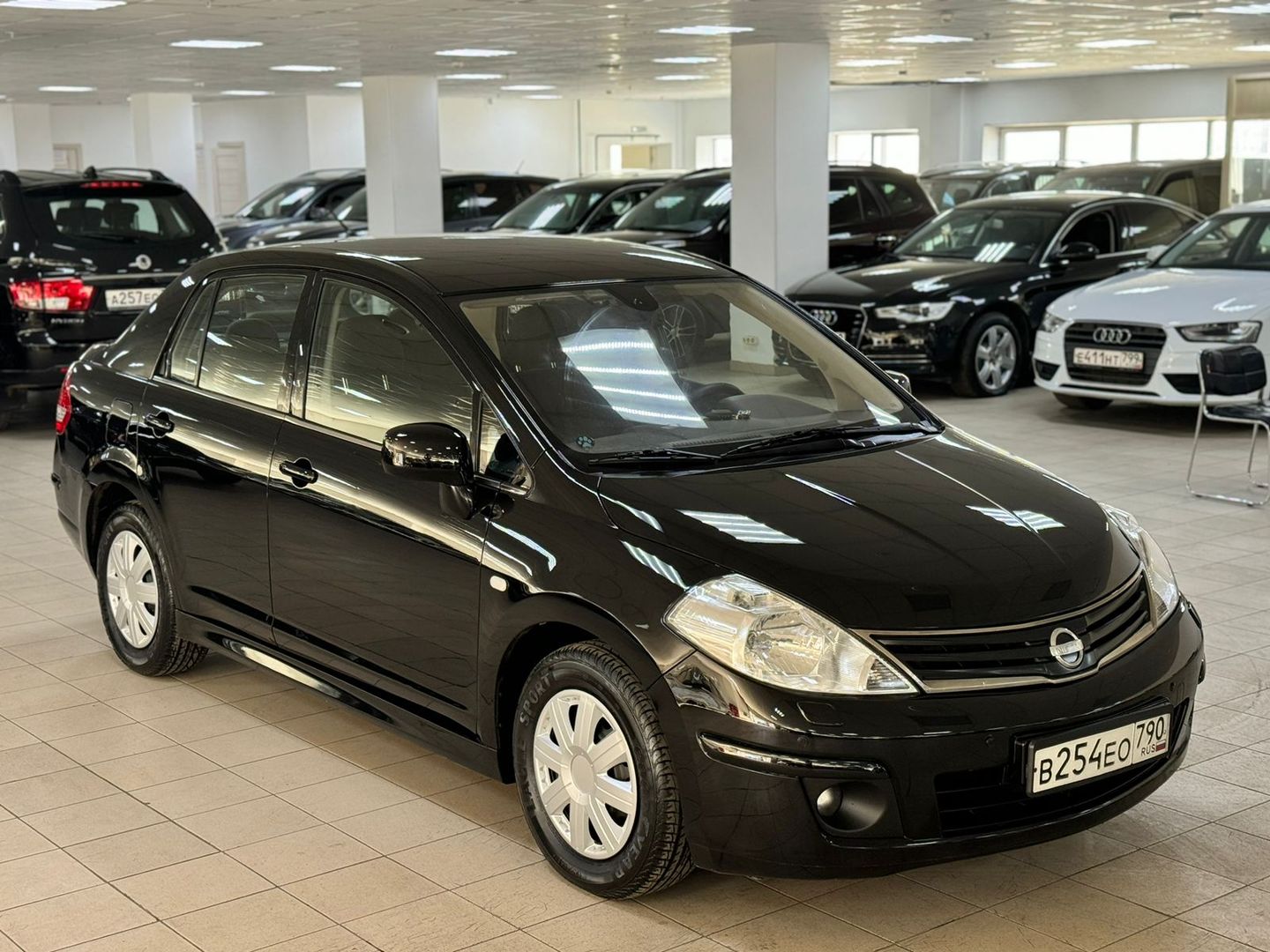 Nissan Tiida