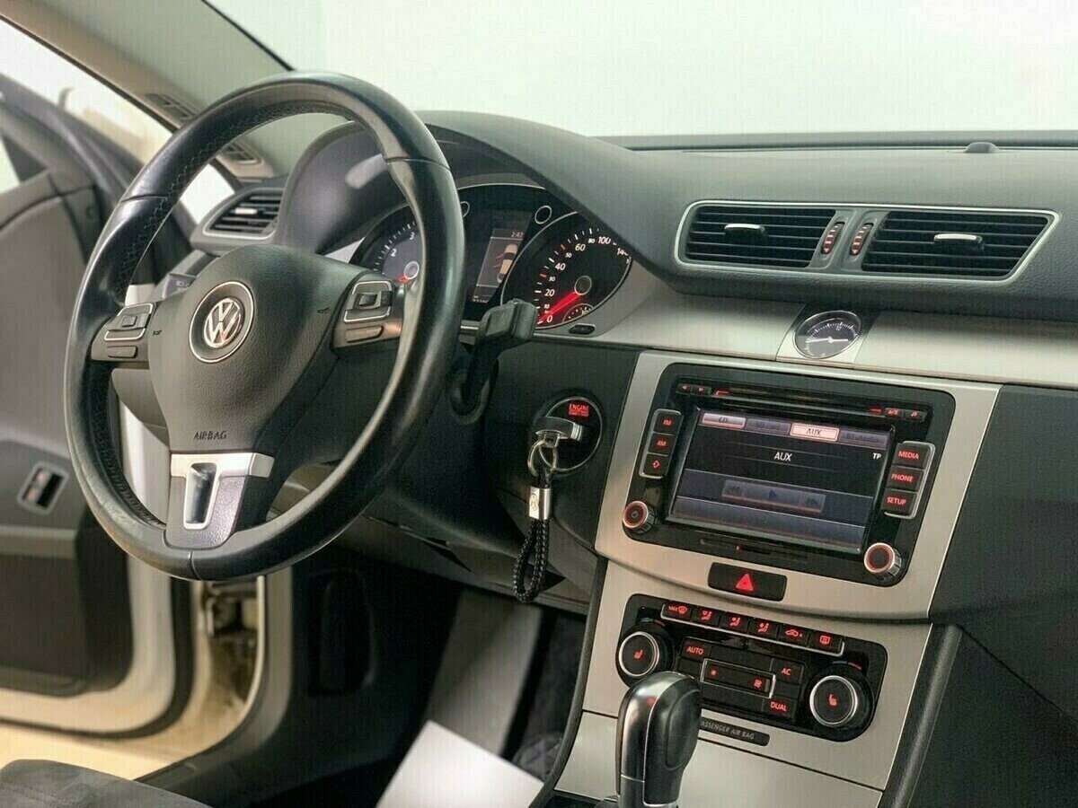 Volkswagen Passat CC